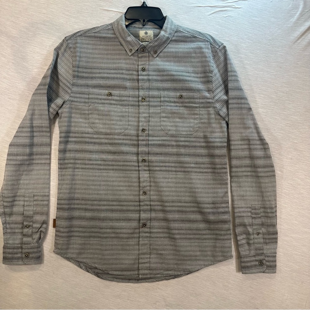Astrneme Mens Button Collared Long Sleeve Shirt Size Small Grey